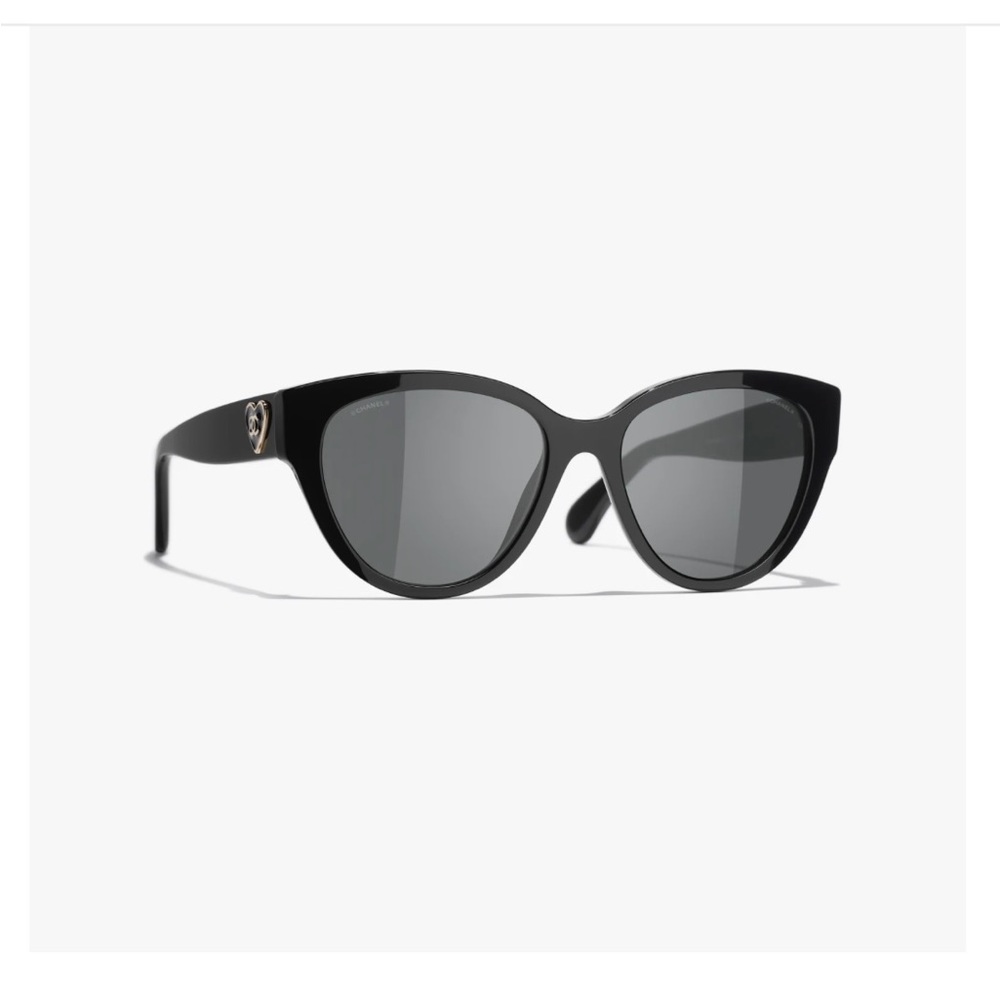 NIB Black CHANEL Butterfly Sunglasses